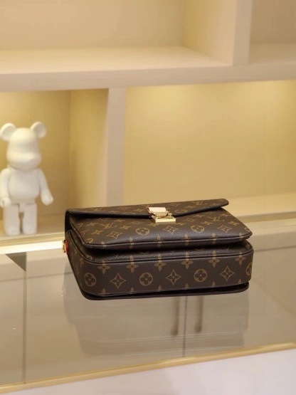 Postman handbag25*19*9cm