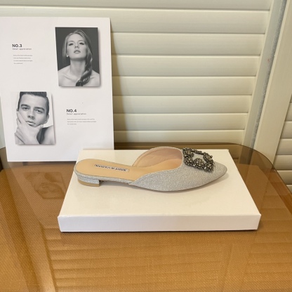 Manolo Blahnik pointed toe flat slippers-Luxeon