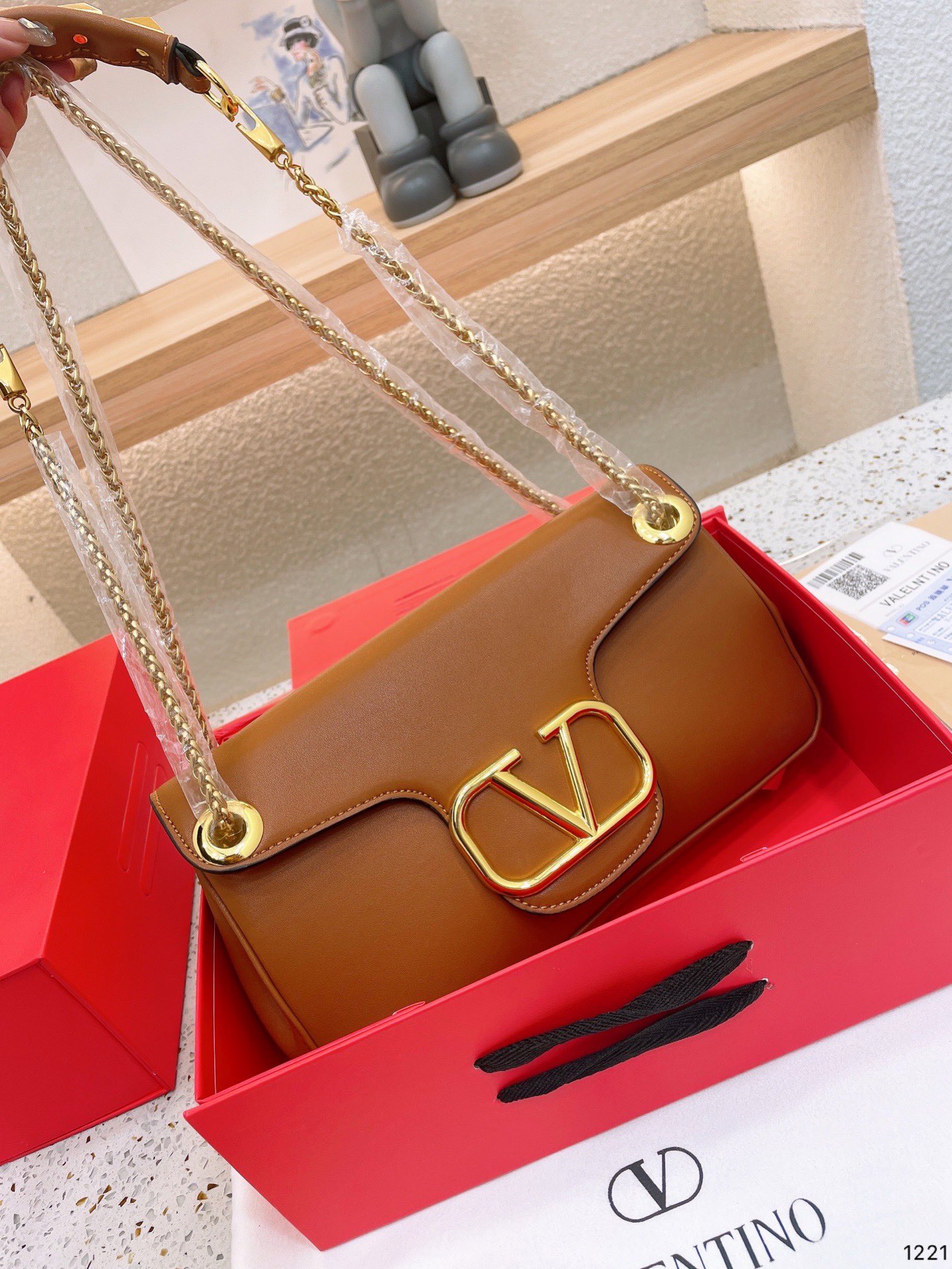 VALENTINO Rockstud Alcove handbags rivet-Luxeon