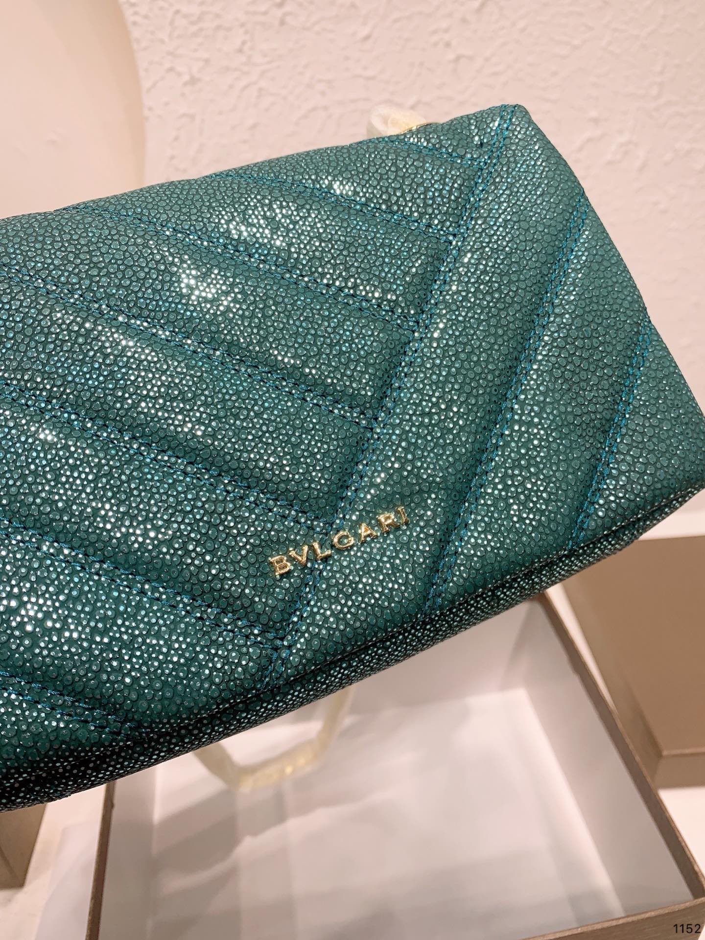 BVLGARI Shoulder Bags Classic-Luxeon