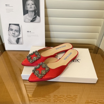 Manolo Blahnik pointed toe flat slippers-Luxeon