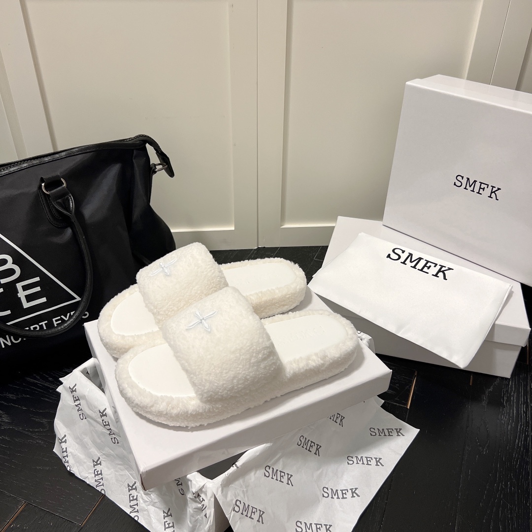 SMFK new wool fuzz slippers-Luxeon
