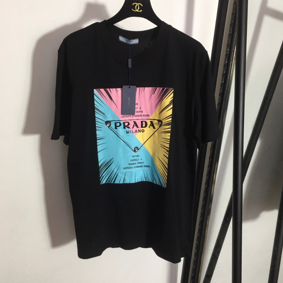 P style rhinestone printed short sleeve T-shirt-Luxeon