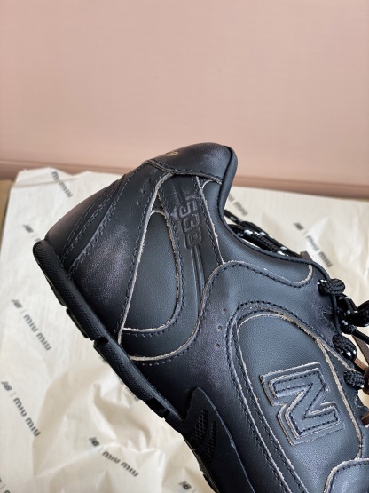 Distressed 530 sneakers