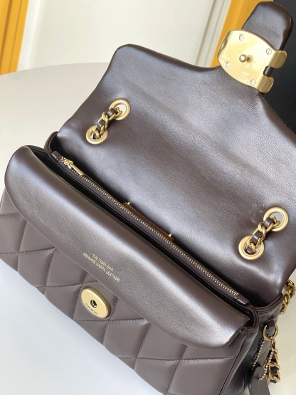 Diamond-patterned handbag26*15