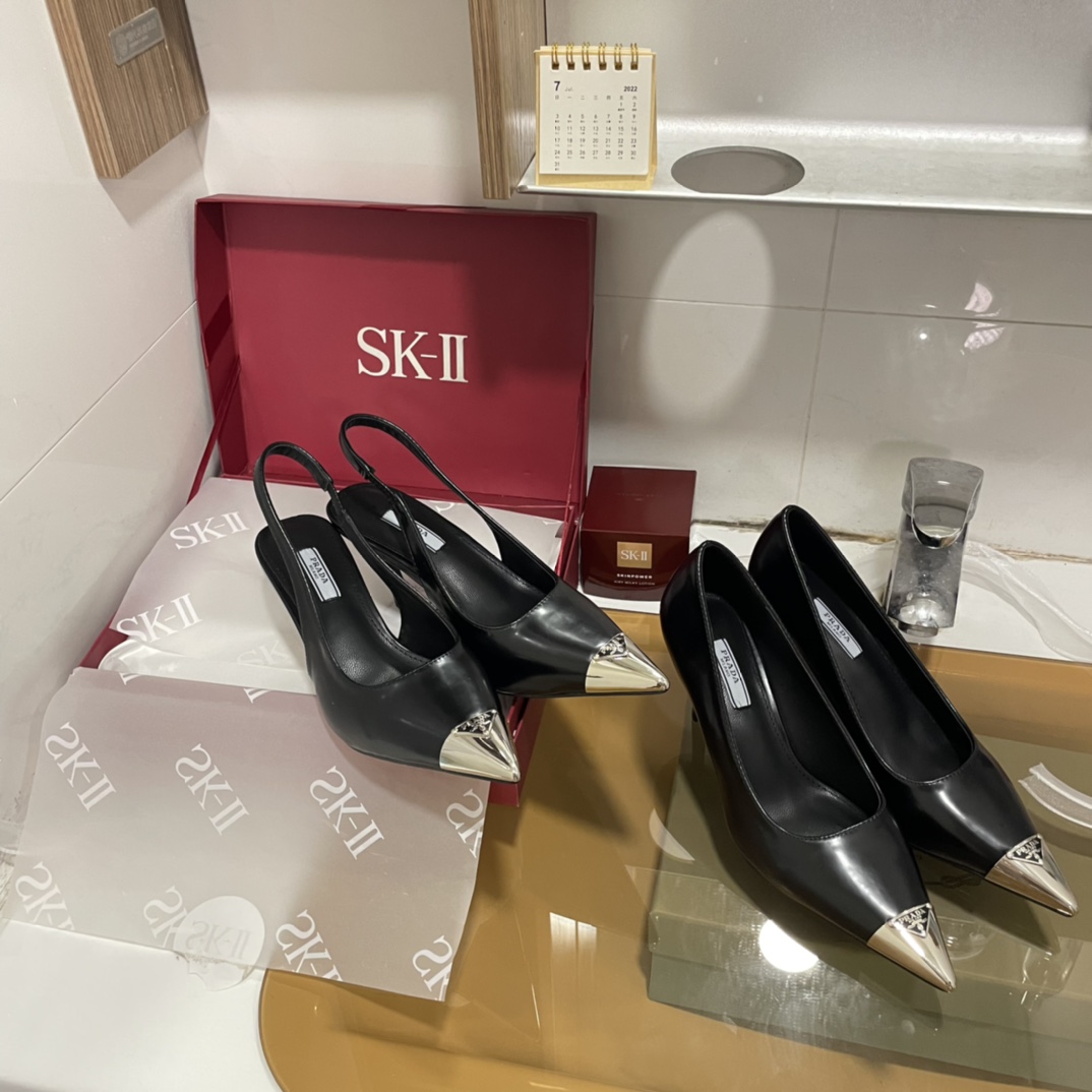P style classic patent leather sandals high heels-Luxeon