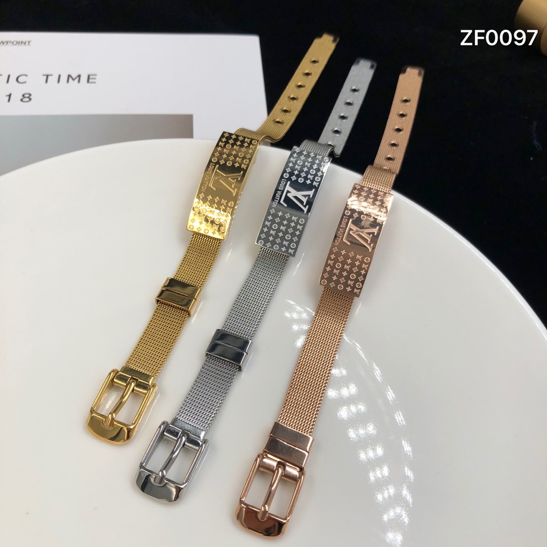 L style Fashion Bracelet-Luxeon