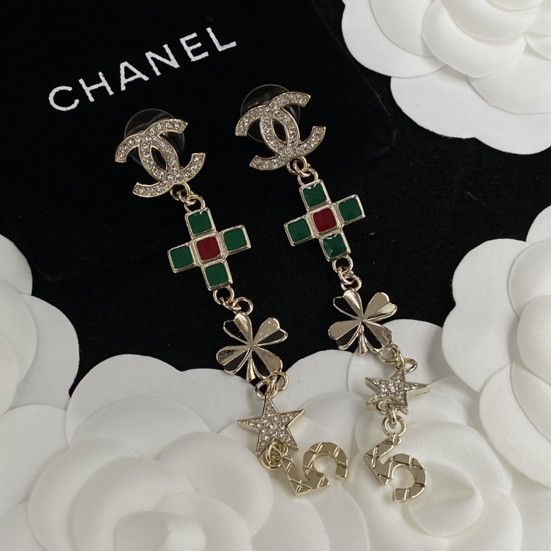 C style four-leaf clover earrings-Luxeon