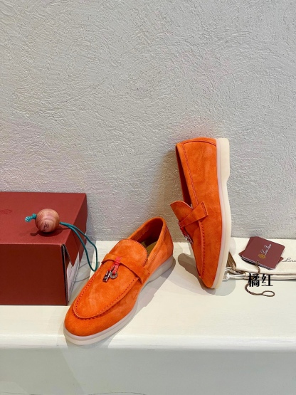 
Loafers shoes
