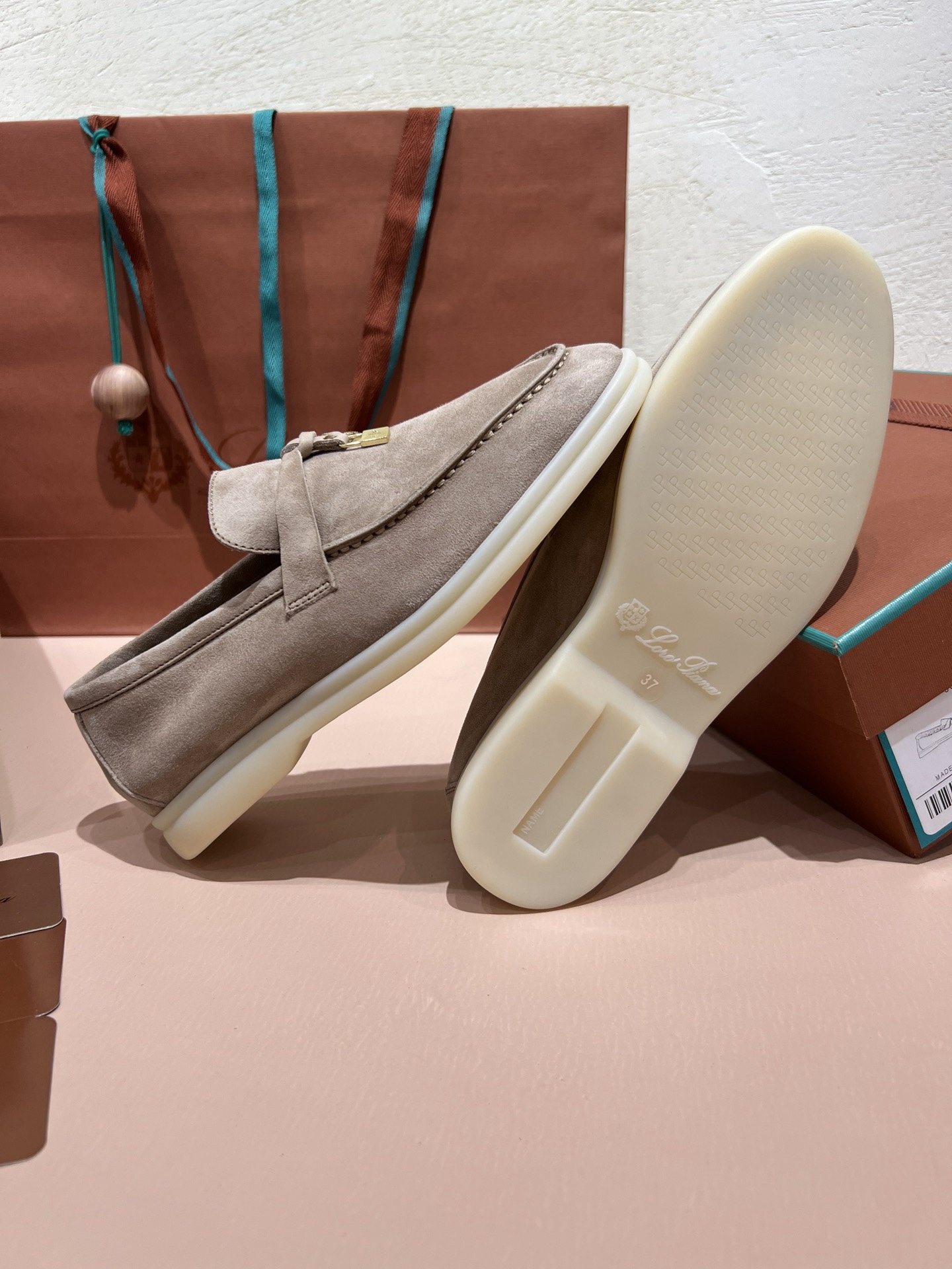 Casual loafers