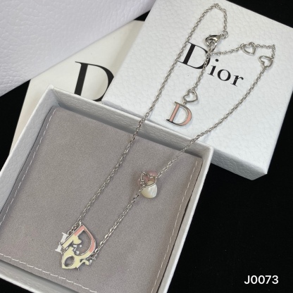 D style fashion trend necklace-Luxeon