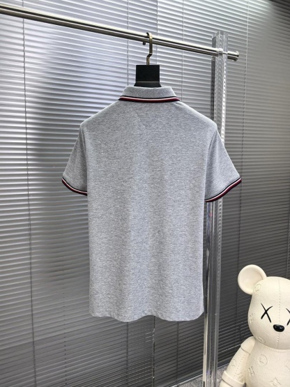 Casual T-shirt