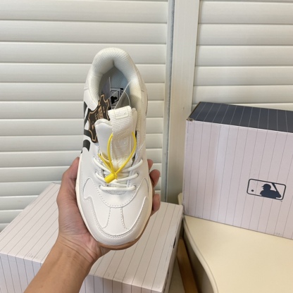 MLB new height-increasing thick sole sneakers casual shoes-Luxeon