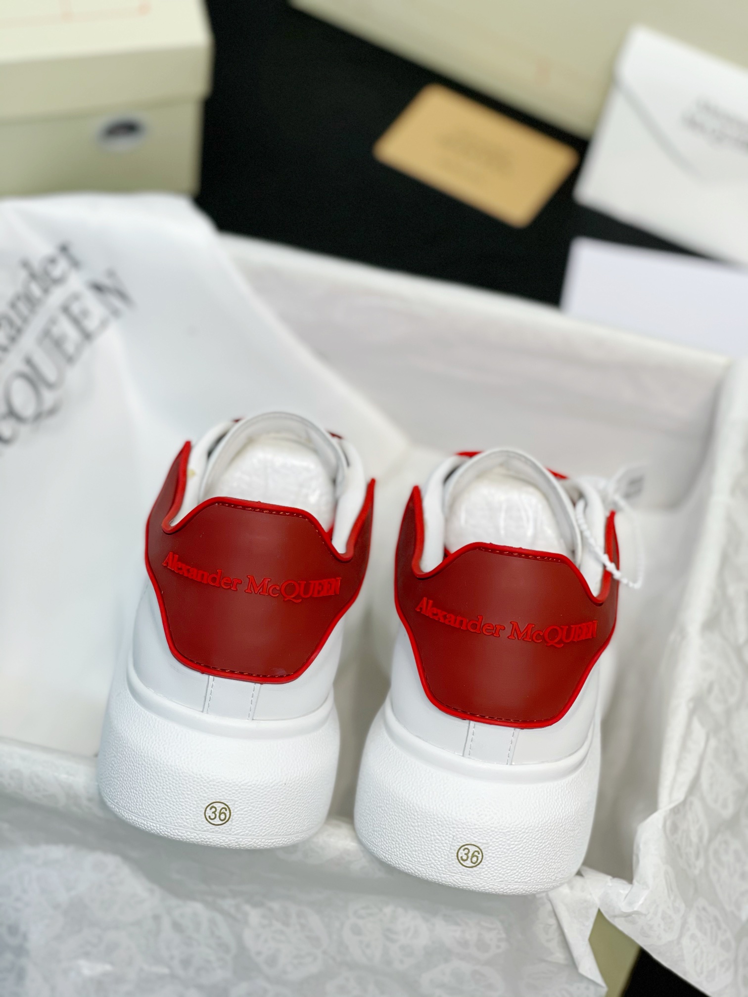 Alexander Mc QUEEN  women sneakers casual shoes-Luxeon