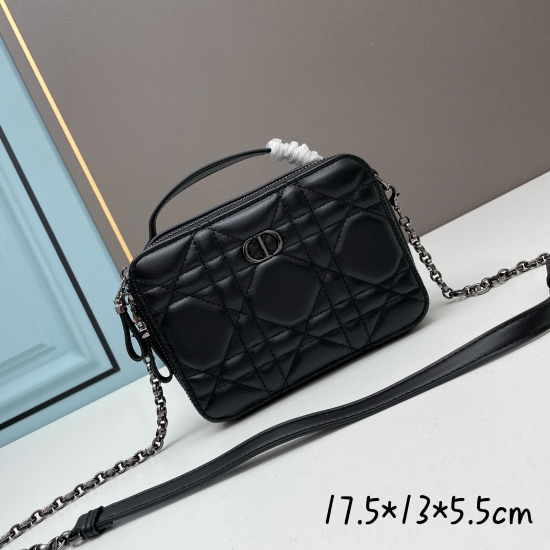 D style caro handbag-Luxeon