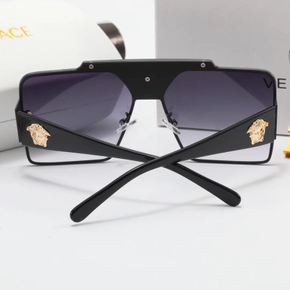 Fashion Square Sunglasses-Luxeon