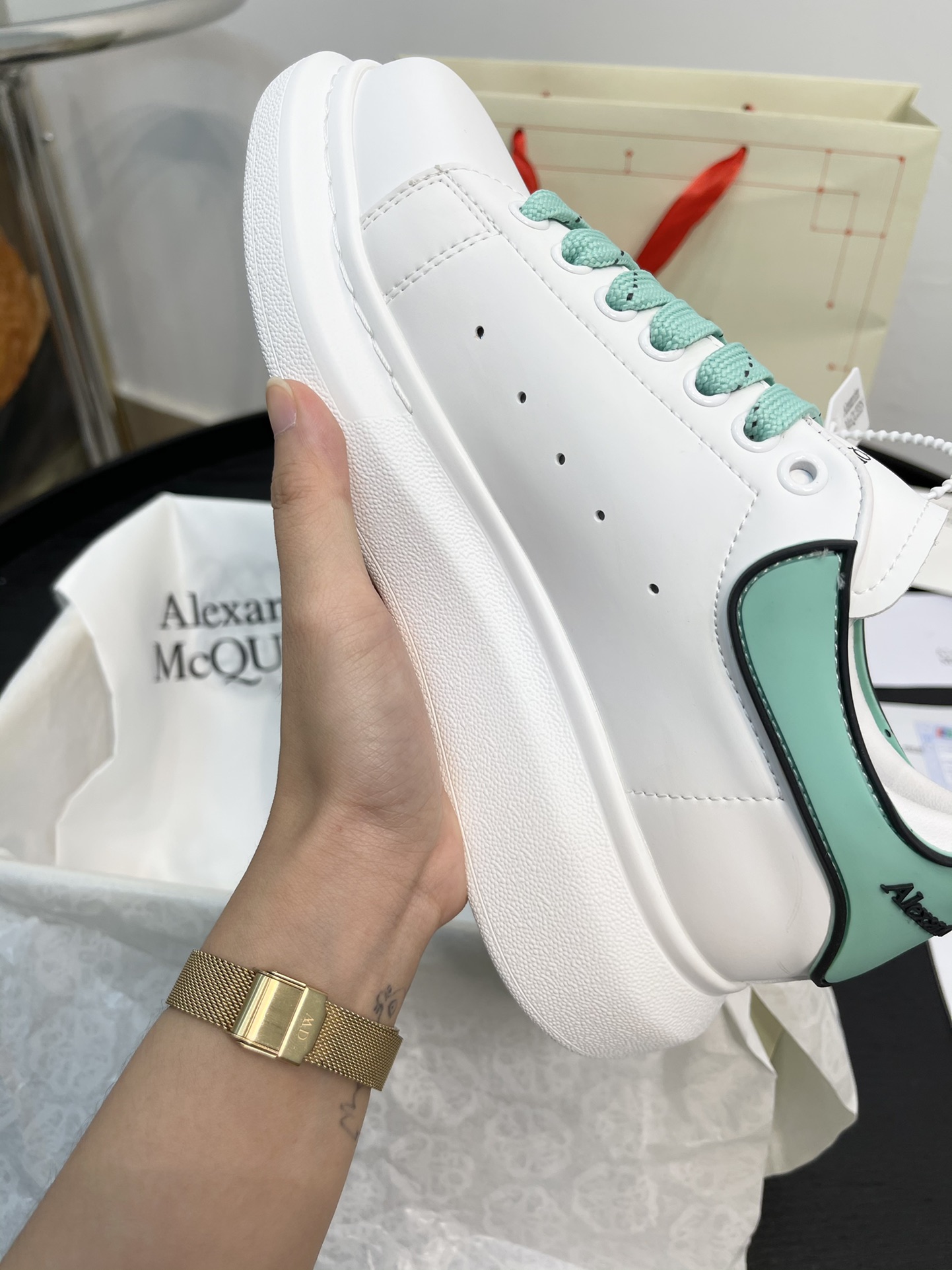 Alexander Mc QUEEN  women sneakers casual shoes-Luxeon