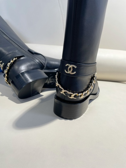 C style plush inside high knee boots with chain-Luxeon