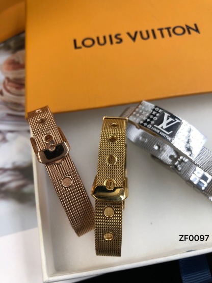 L style Fashion Bracelet-Luxeon