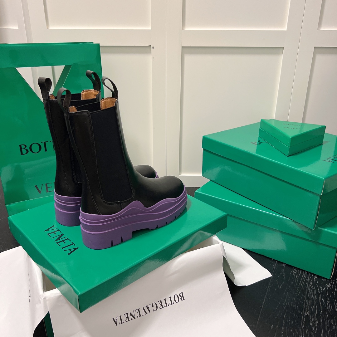 Bottega Venet mid-calf heeled boots-Luxeon
