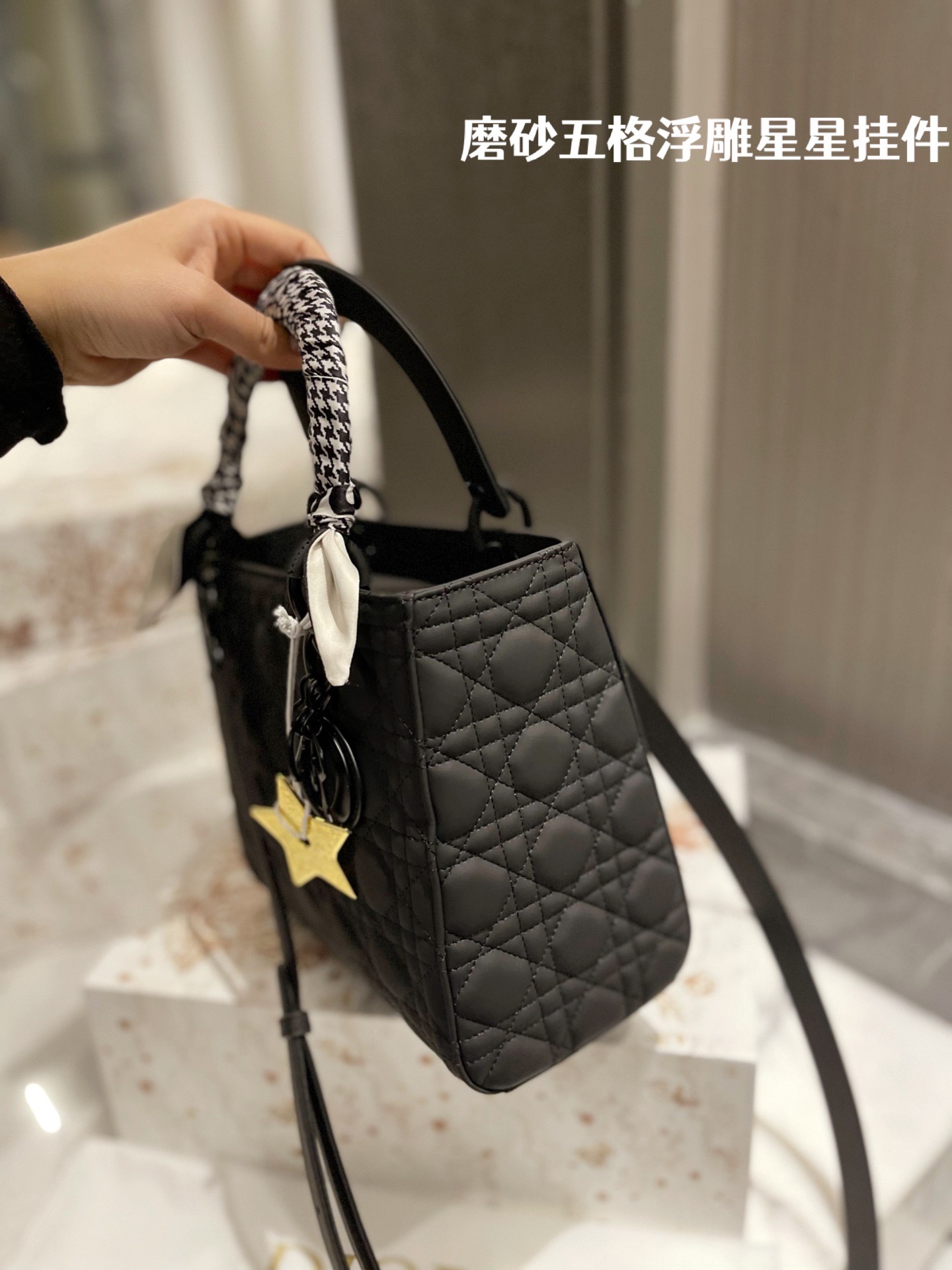 D style Diana Handbags Frosted (five grids)-Luxeon