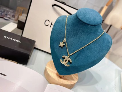 C style New Necklace Counters Hot Sale-Luxeon