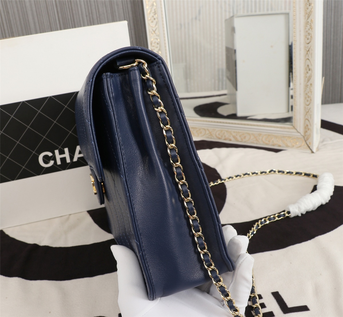 C style  handbag-Luxeon