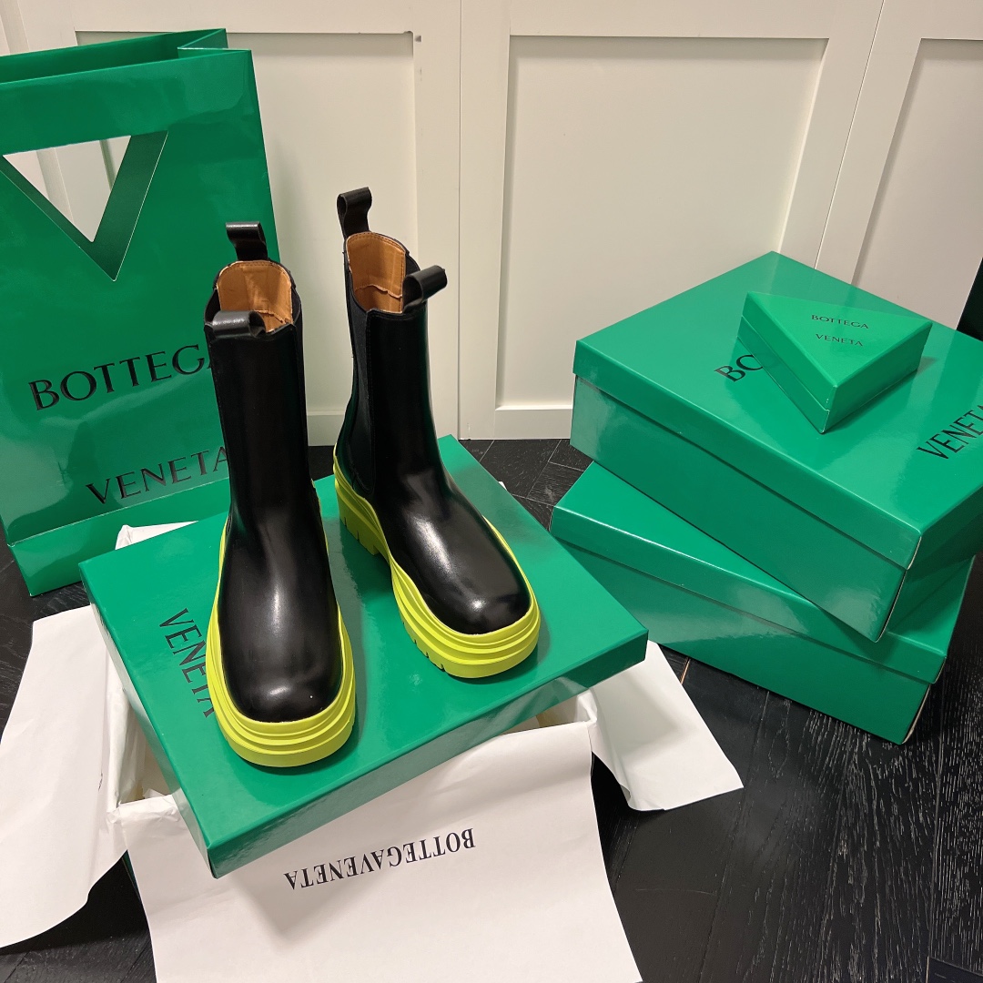 Bottega Venet mid-calf heeled boots-Luxeon
