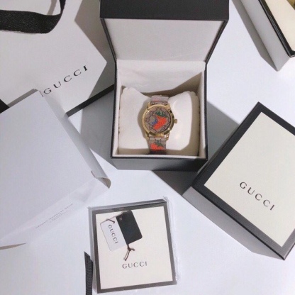 G style G-Timeless Series Watch Strawberry Print-Luxeon