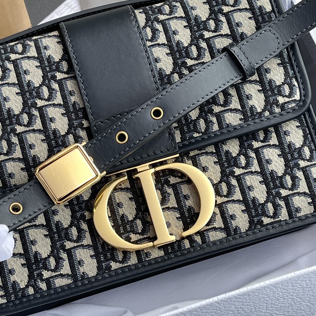 handbag24*17*8cm