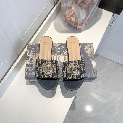 D style women embroidery summer slippers-Luxeon