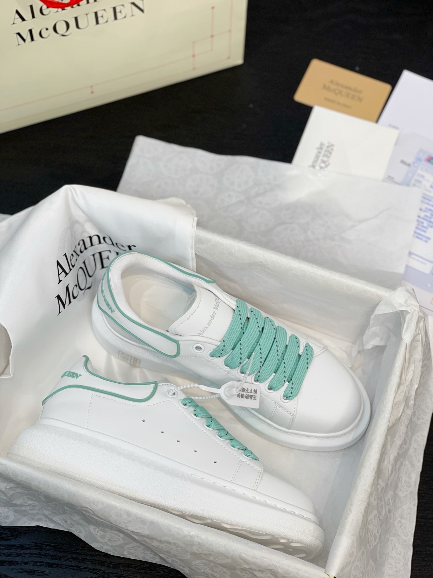 Alexander Mc QUEEN  women sneakers casual shoes-Luxeon