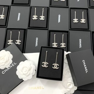 C style Double Sided Diamond Earrings-Luxeon