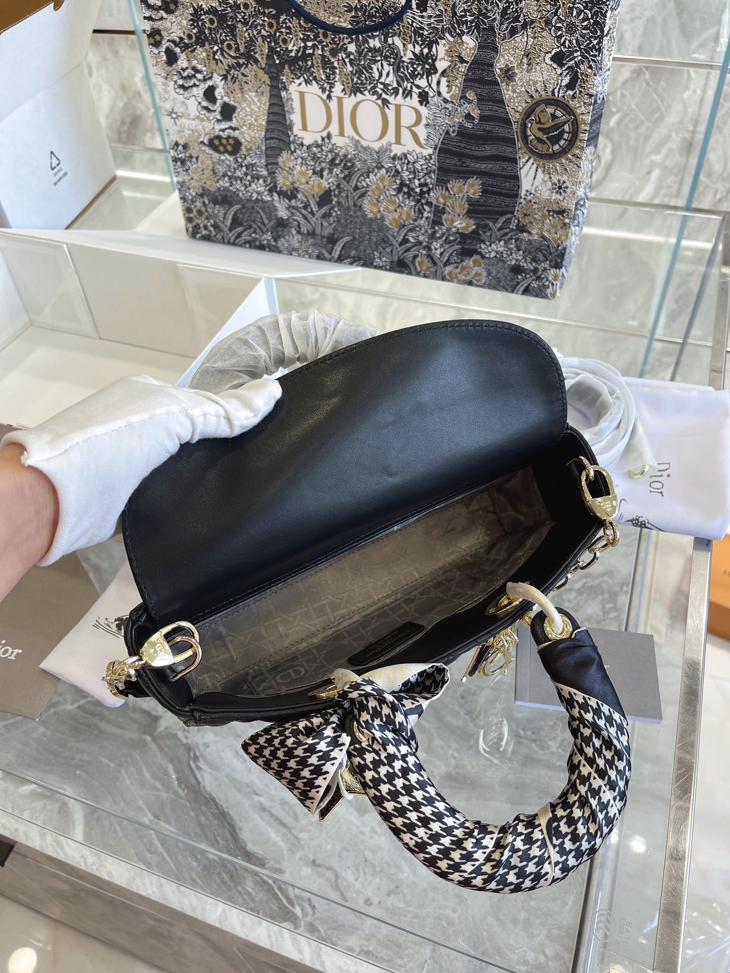 D style Lady D-joy Handbags-Luxeon