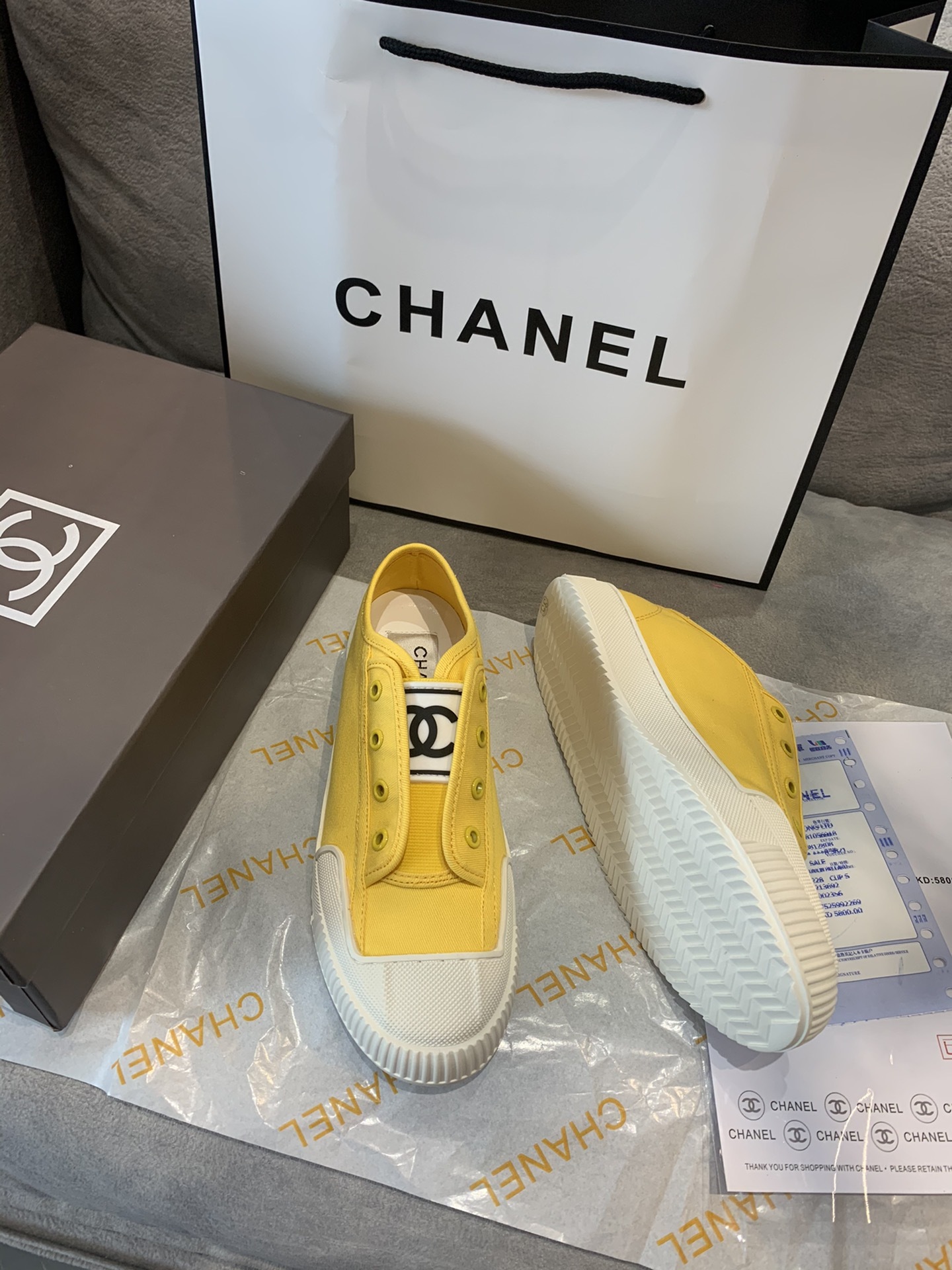 C style classic canvas casual shoes-Luxeon