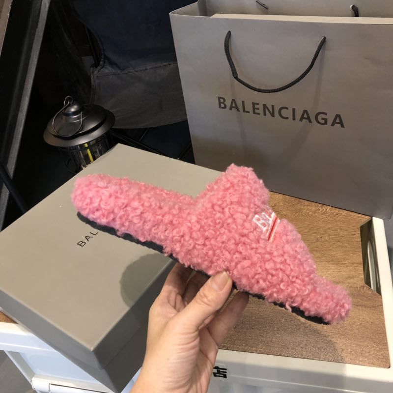 B style new women fur slippers with logo upper-Luxeon