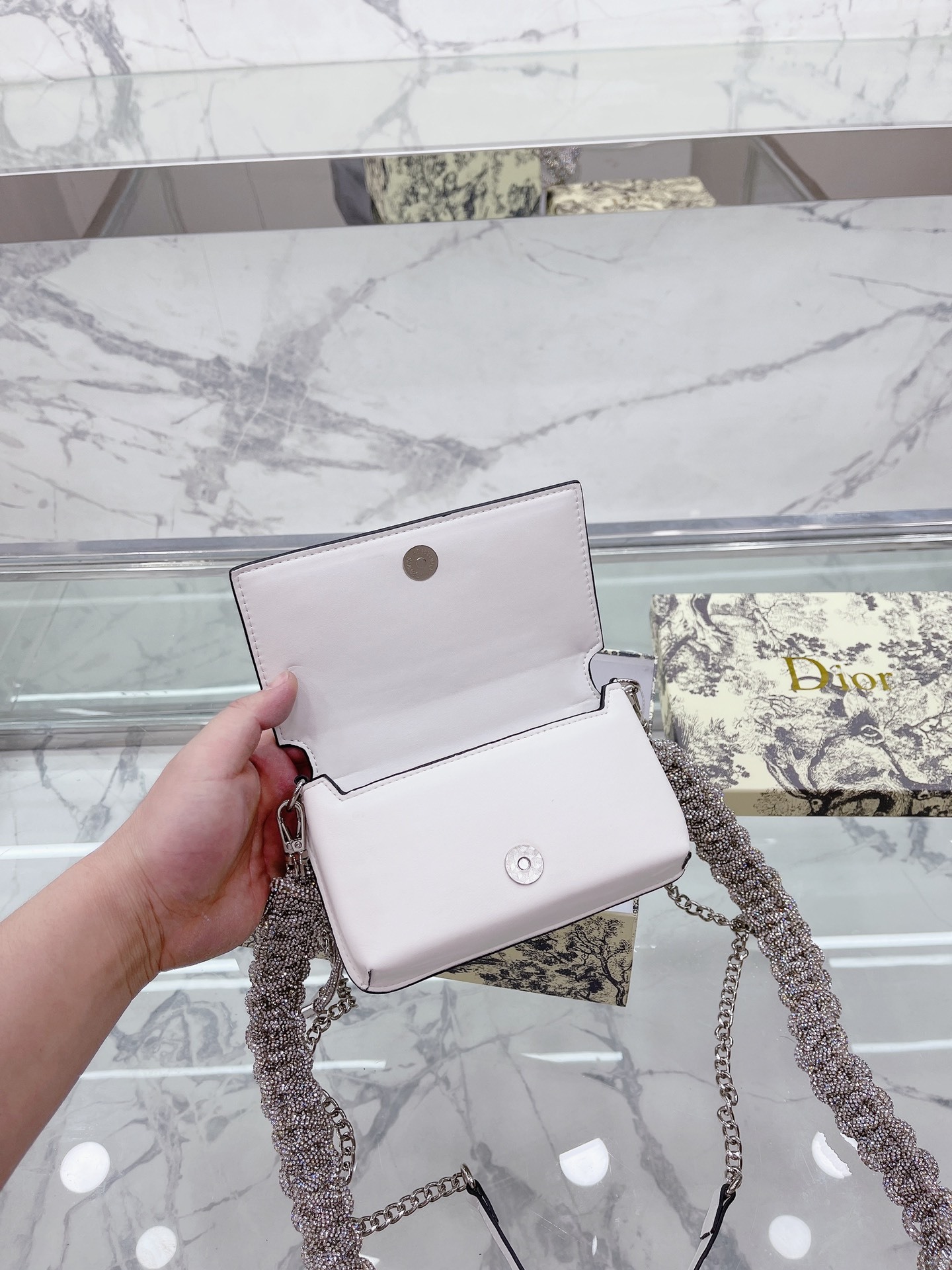 D style shoulder bags new design shoulder strap-Luxeon