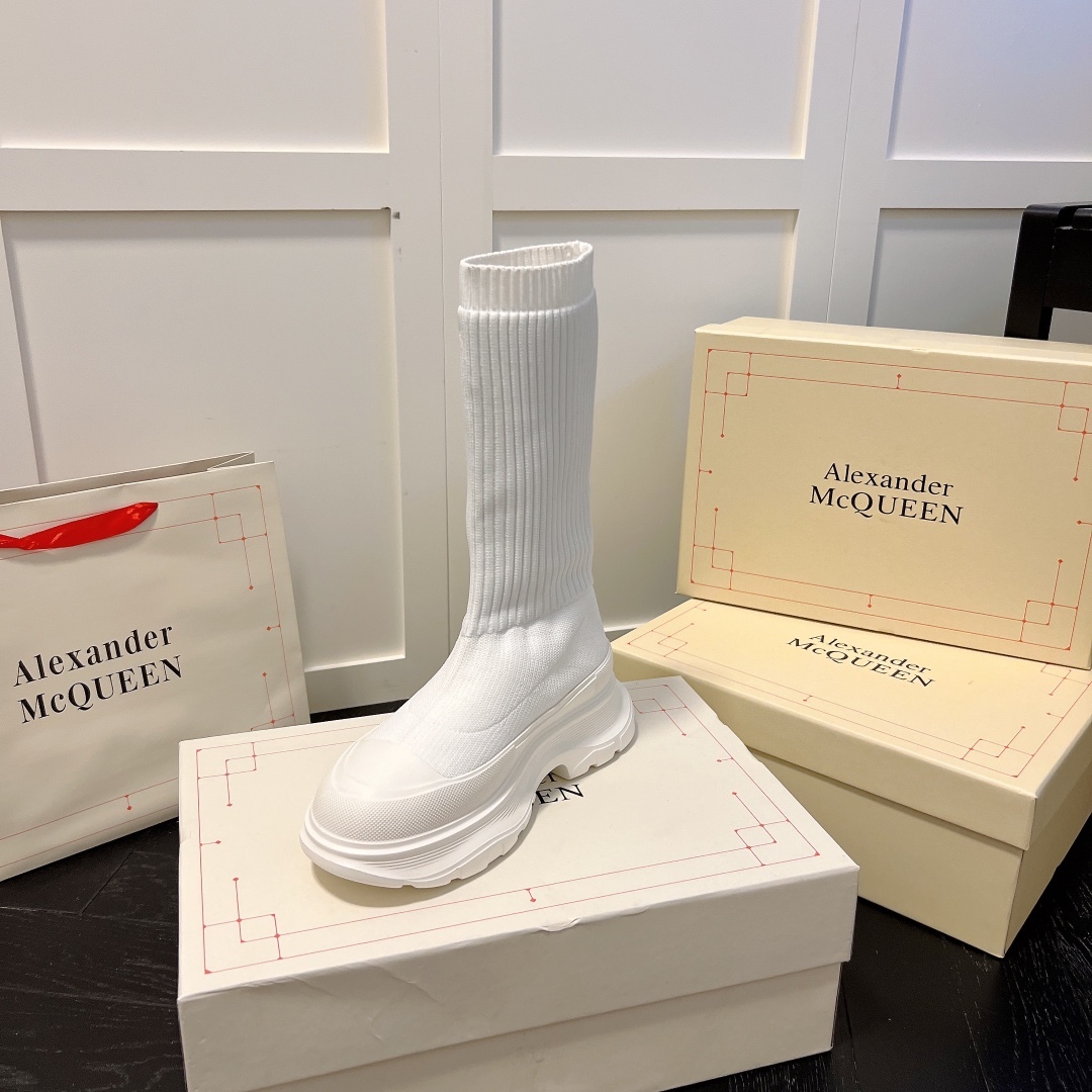 Alexander McQueen women sneakers sock boots-Luxeon