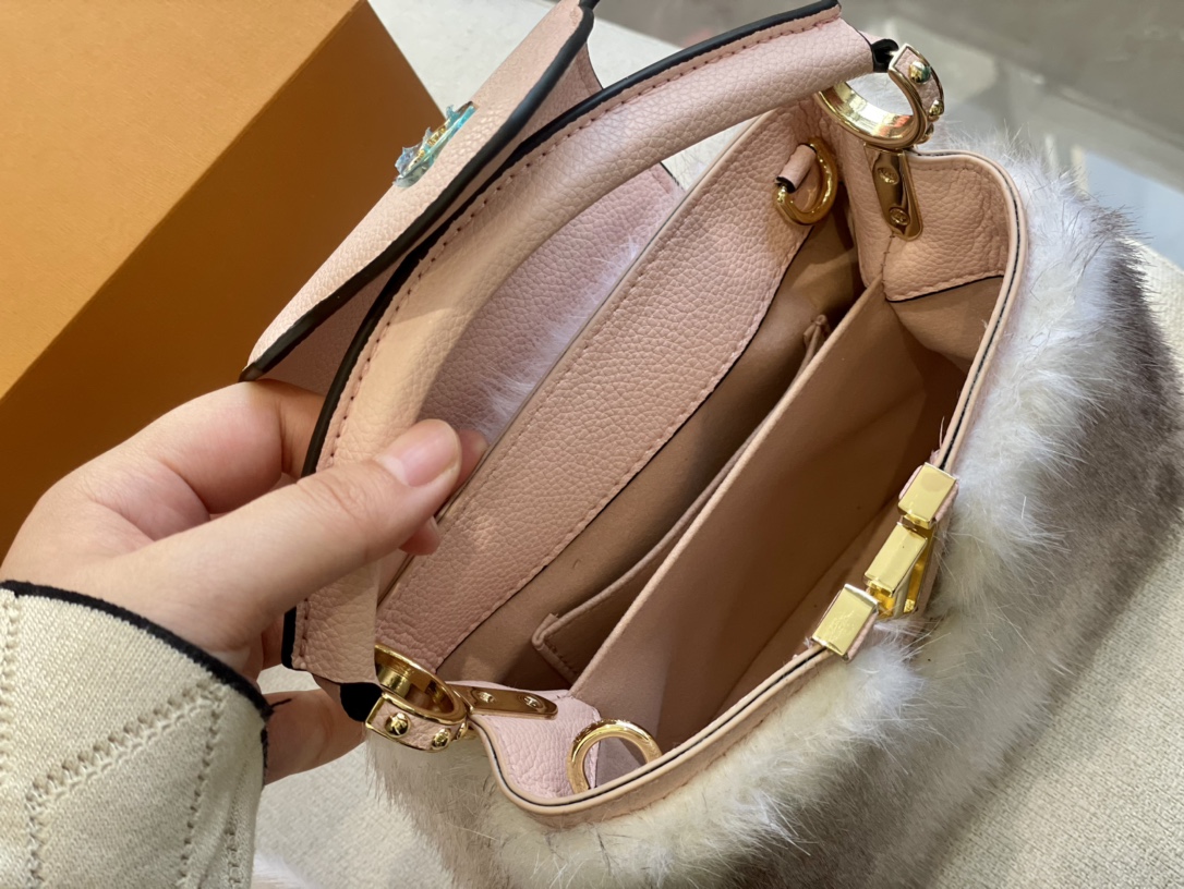 L style capcines handbag-Luxeon
