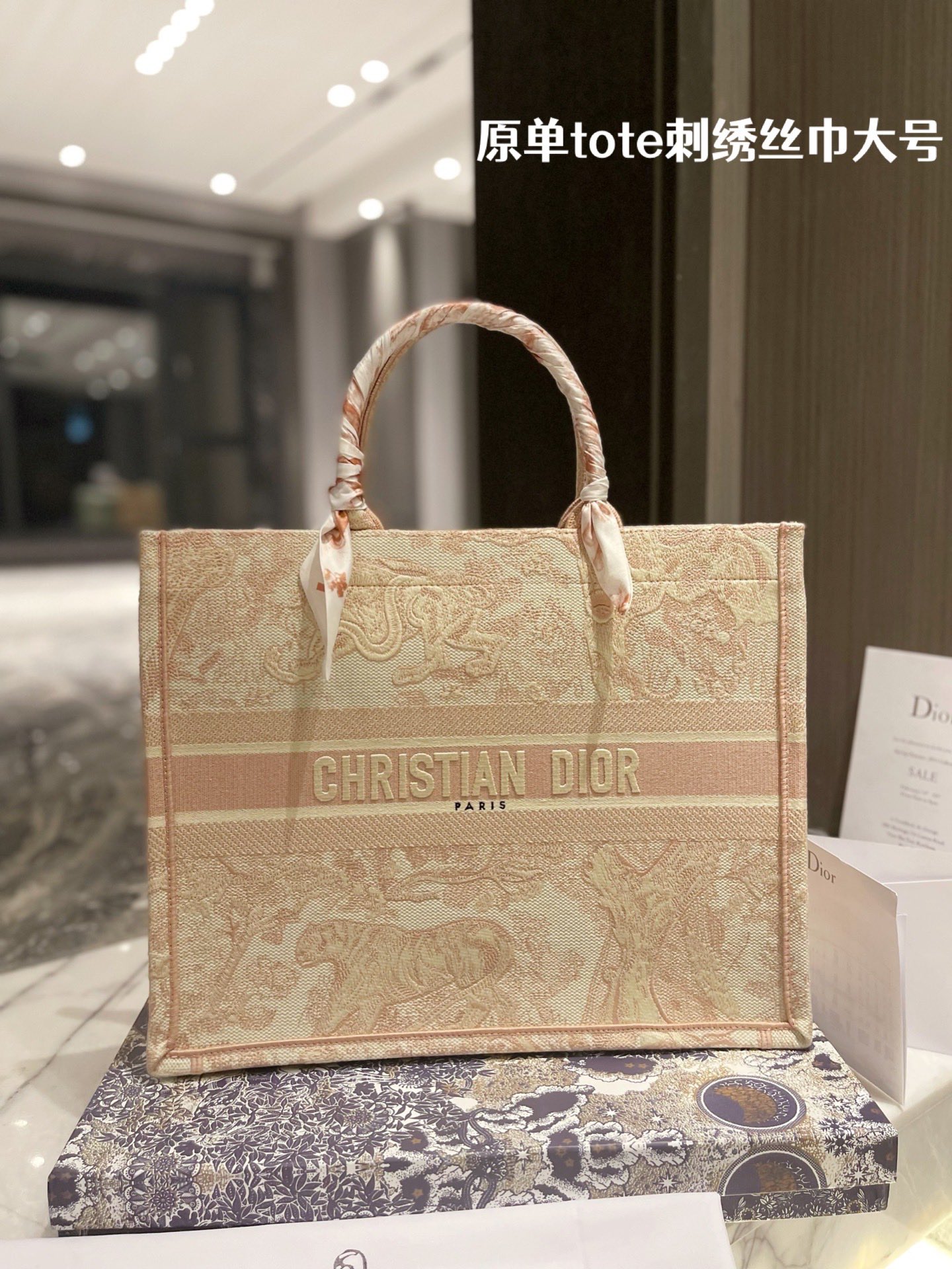 D style Book Tote Classic Handbags-Luxeon