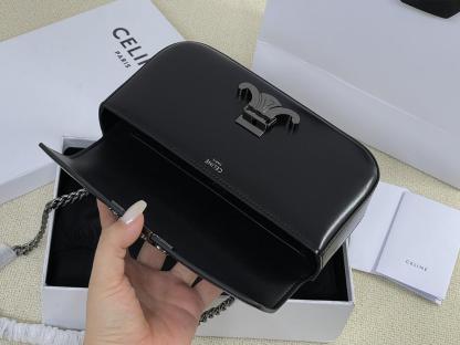 Celin Arc de Triomphe Chain Underarm Bag-Luxeon