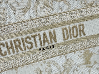 D style Handbags Tote