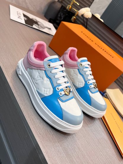 L style trendy women sneakers casual shoes-Luxeon