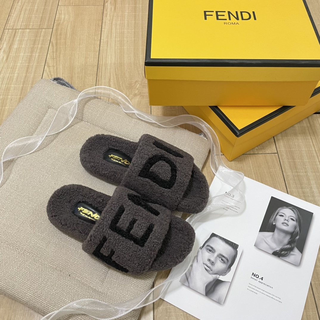 F style new women winter plush slippers-Luxeon