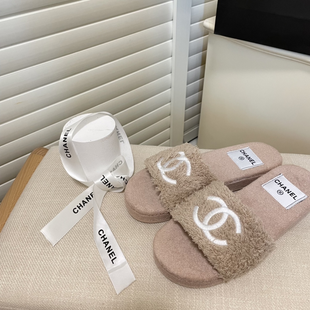 C style double-C winter wool slippers-Luxeon