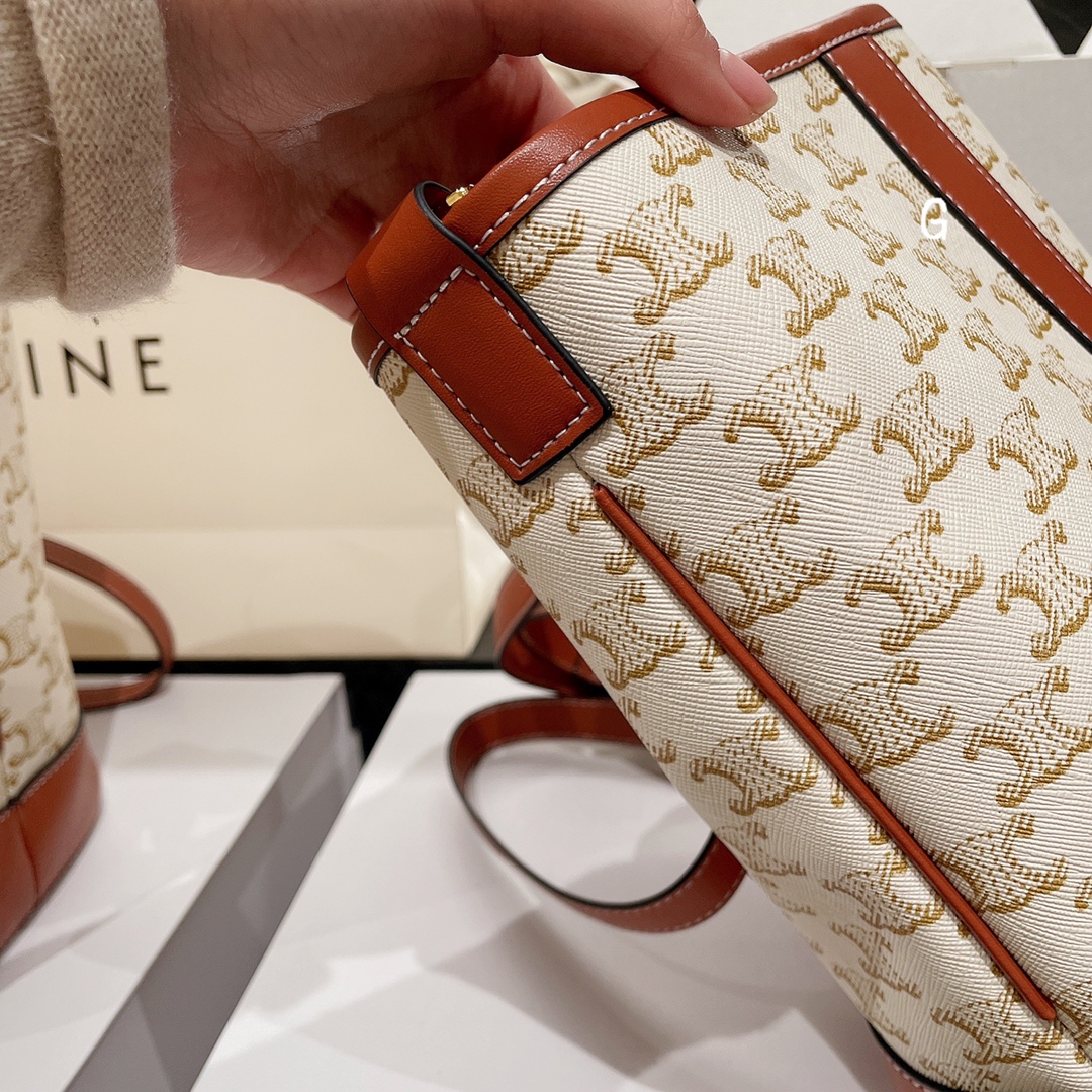 C style Handbags Tote Bags-Luxeon
