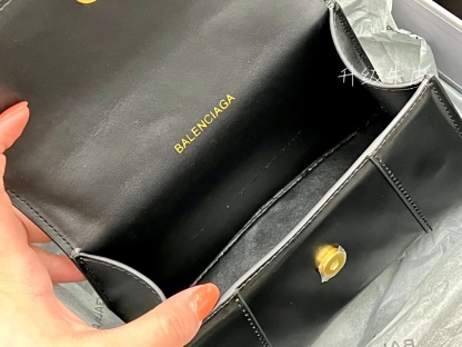 B style shoulder bag casual handbag-Luxeon