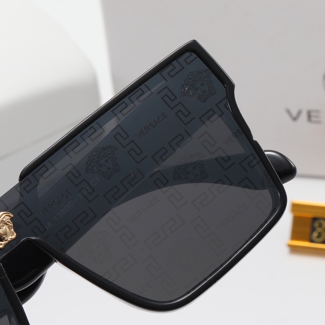 Vers Women's Vintage Sunglasses-Luxeon