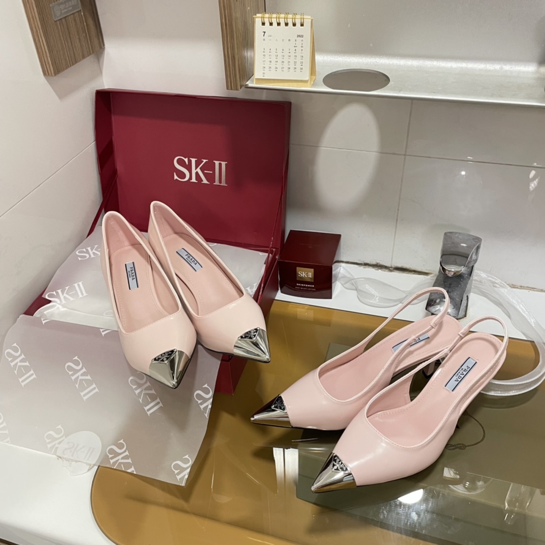 P style classic patent leather sandals high heels-Luxeon