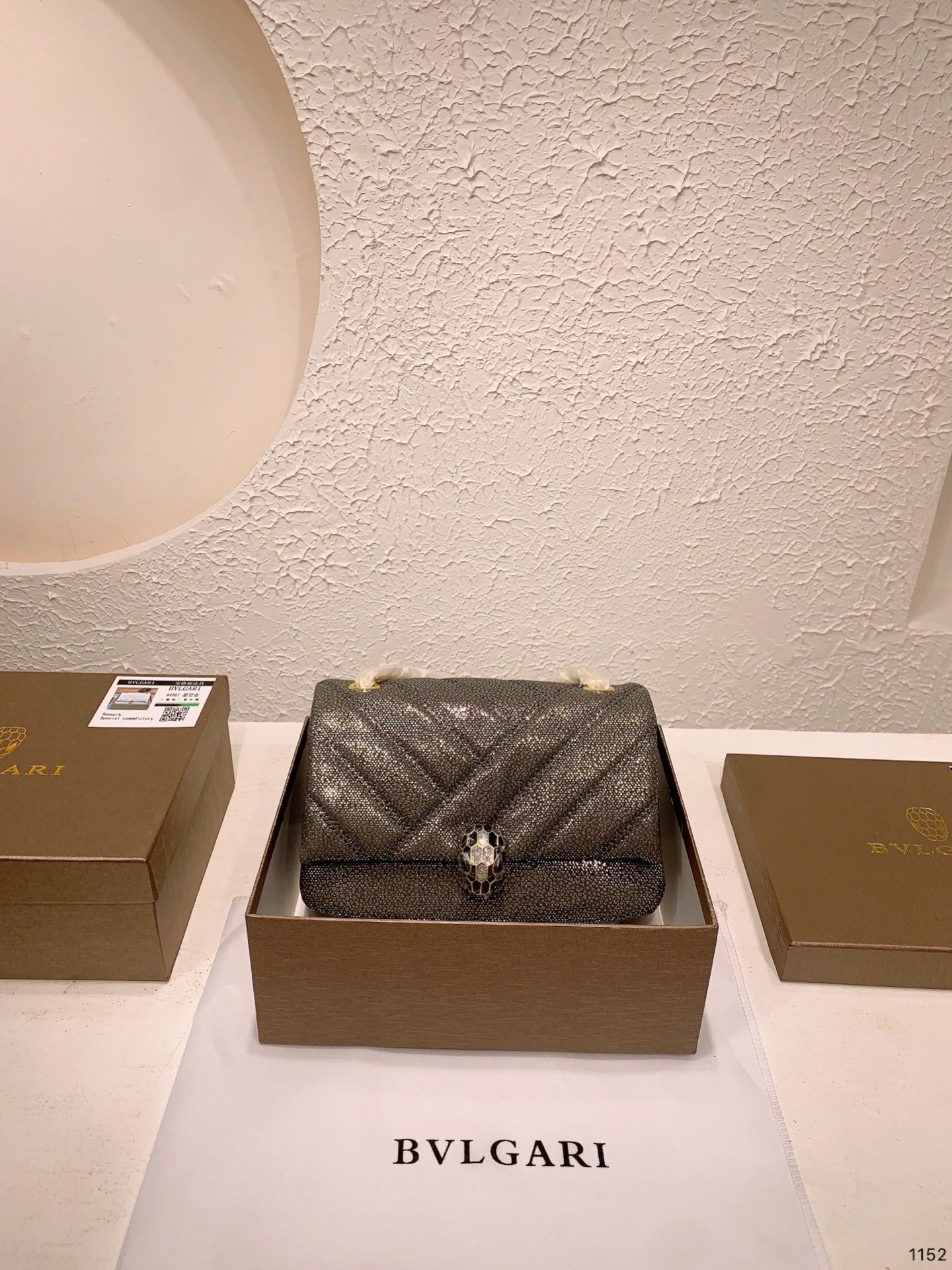 BVLGARI Shoulder Bags Classic-Luxeon